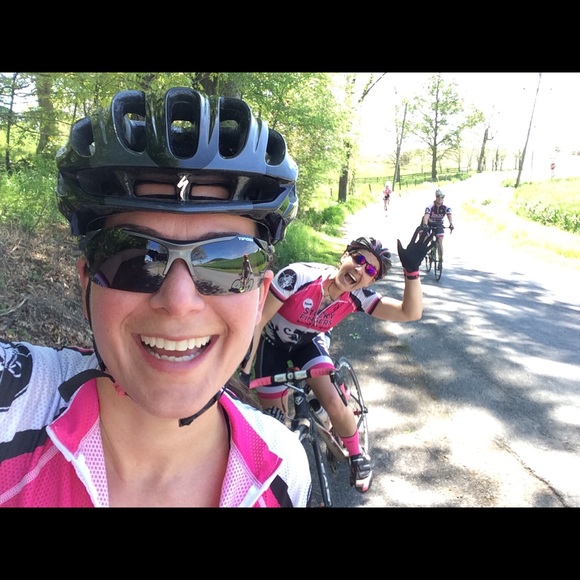 Meet your Posher, Stacey - Picture 3 of 4